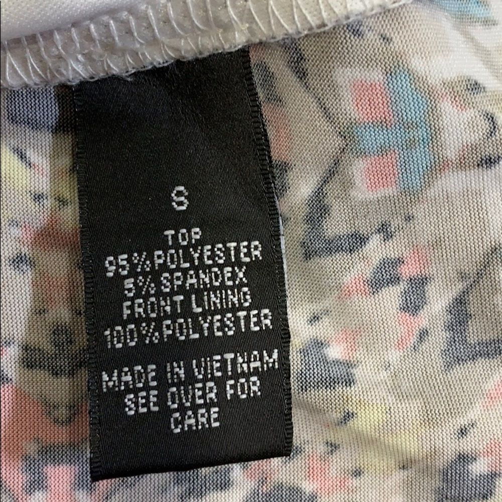 🛍️B Design size Small top - Picture 8 of 8